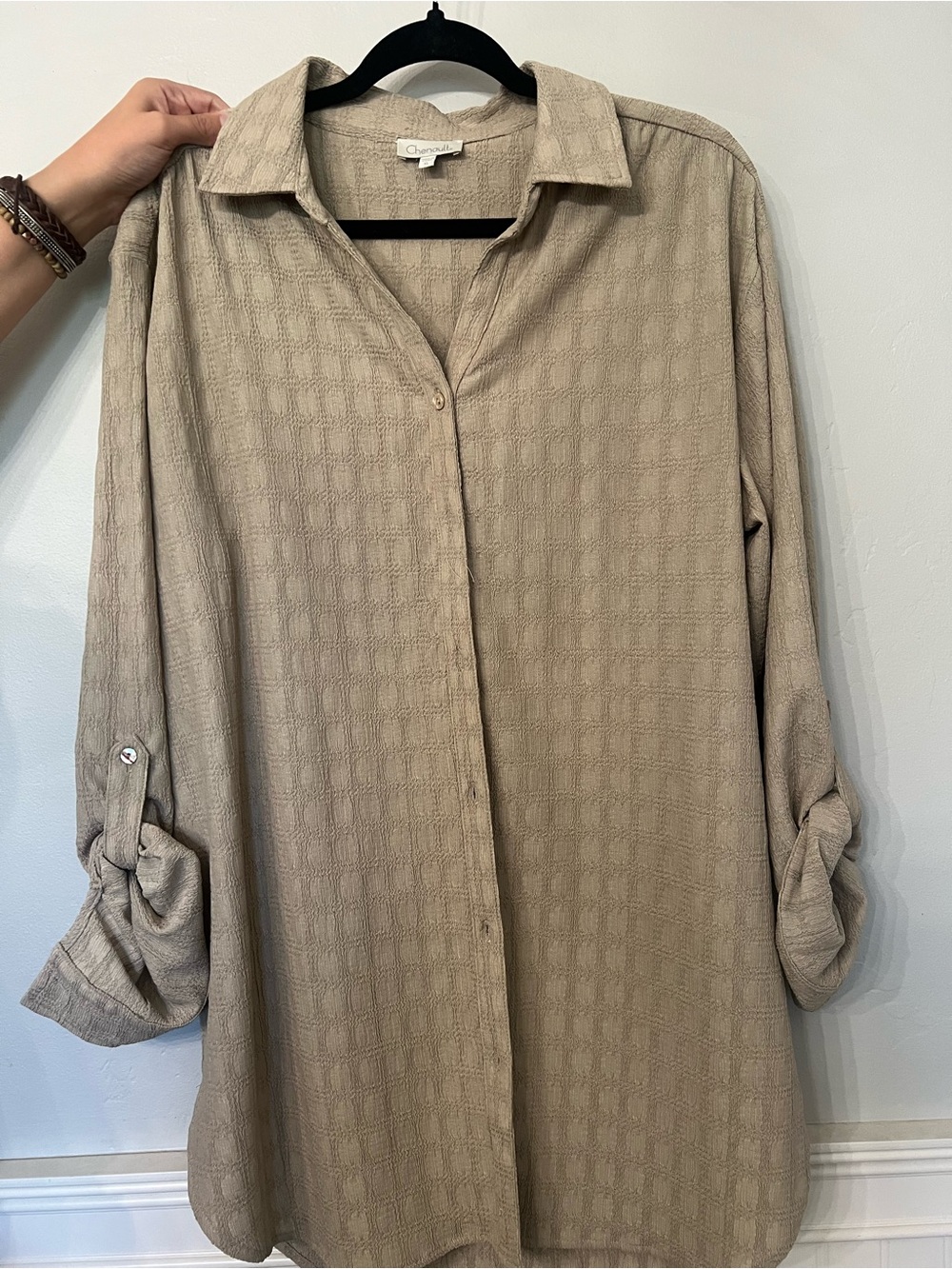 Chenault Men's Beige Textured Button-Down Shirt